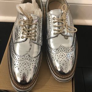 Zara oxford flat - gently worn